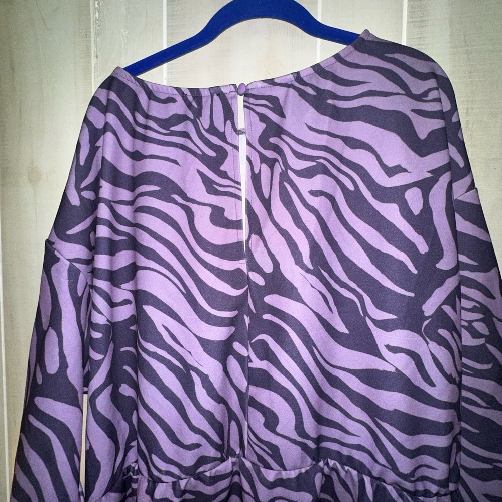 ASOS Design- Women Animal Printed Curve Twist Mini Dress, Purple Combo Size 22 - Picture 5 of 8